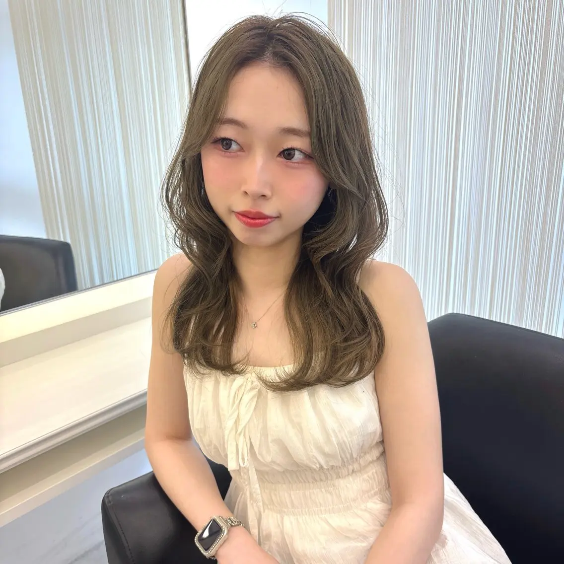 【赤み消しNo.1🌿✨️】透明感オリーブカラー➕小顔レイヤーカット✂️🤍の写真