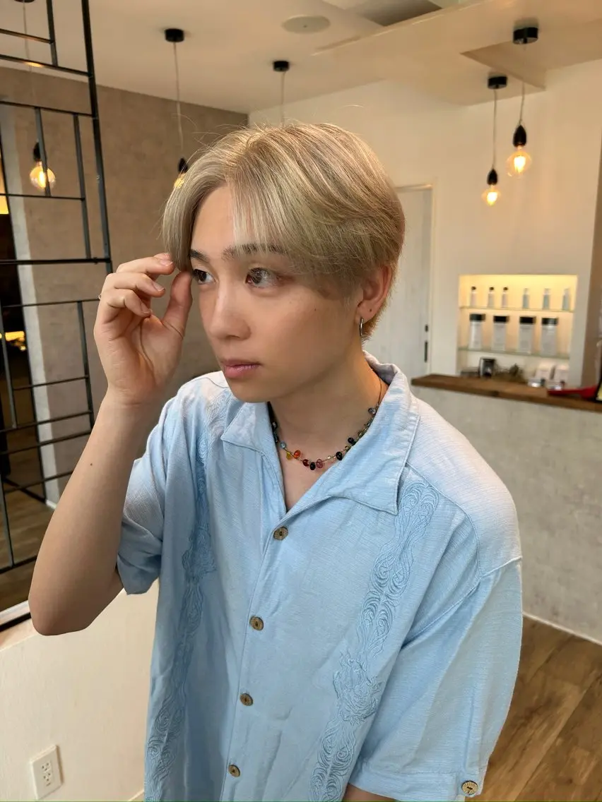 ショート カラー メンズ 神谷 凪のヘアスタイル