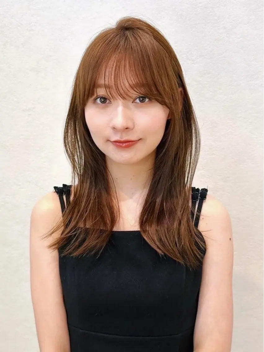 セミロング カラー パーマ kazuki【顔周り ×レイヤーカット】のヘアスタイル