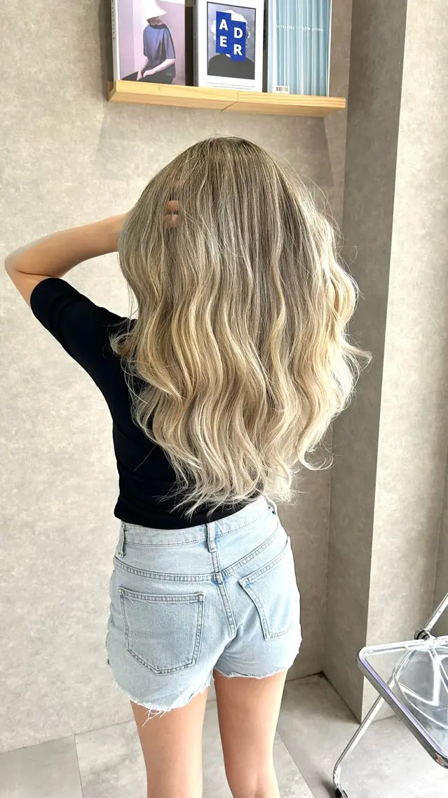 ロング カラー カット ヘアカラー トリートメント 一ノ瀬 暁のヘアスタイル
