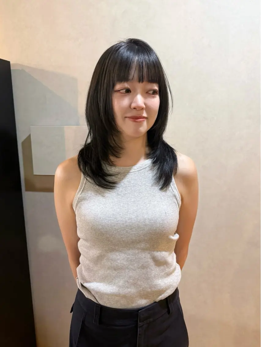 ミディアム カラー ハッシュカット カット 幣 あや乃 /レイヤーカットのヘアスタイル