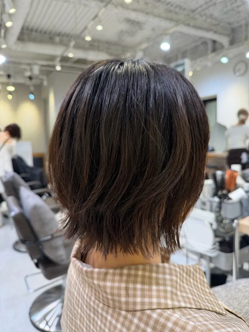 ショート ショートボブレイヤー 湯澤哲成のヘアスタイル