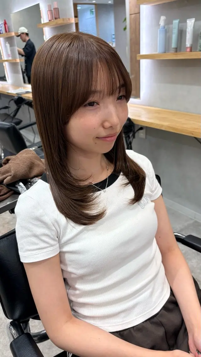 セミロング 顔まわりレイヤー 顔周りカット 髪質改善 レイヤーカット カット ヘアカラー トリートメント 大宮/ボブ レイヤー/透明感/歩のヘアスタイル