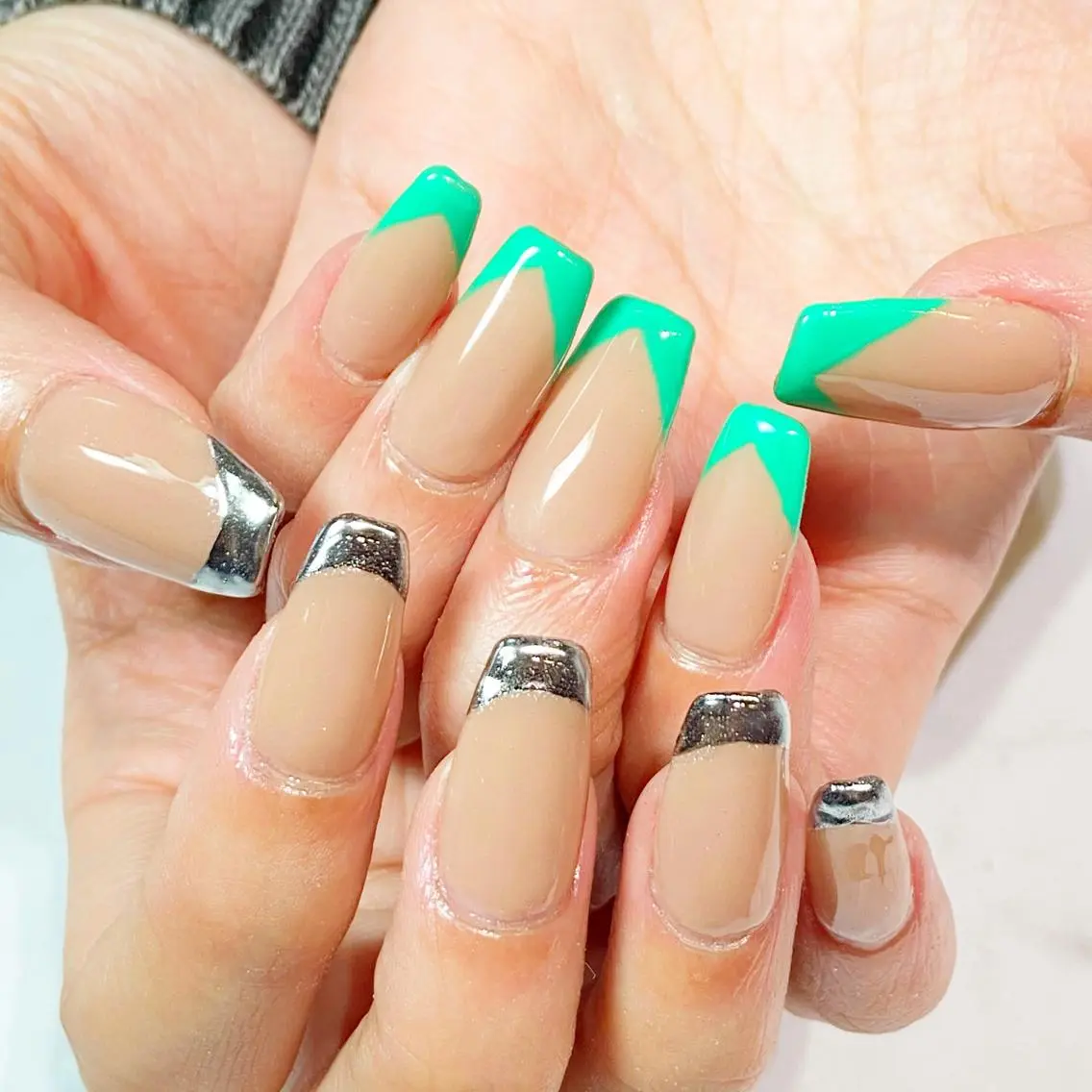 ネイル フレンチネイル ハンドネイル YUN 💅のネイルデザイン