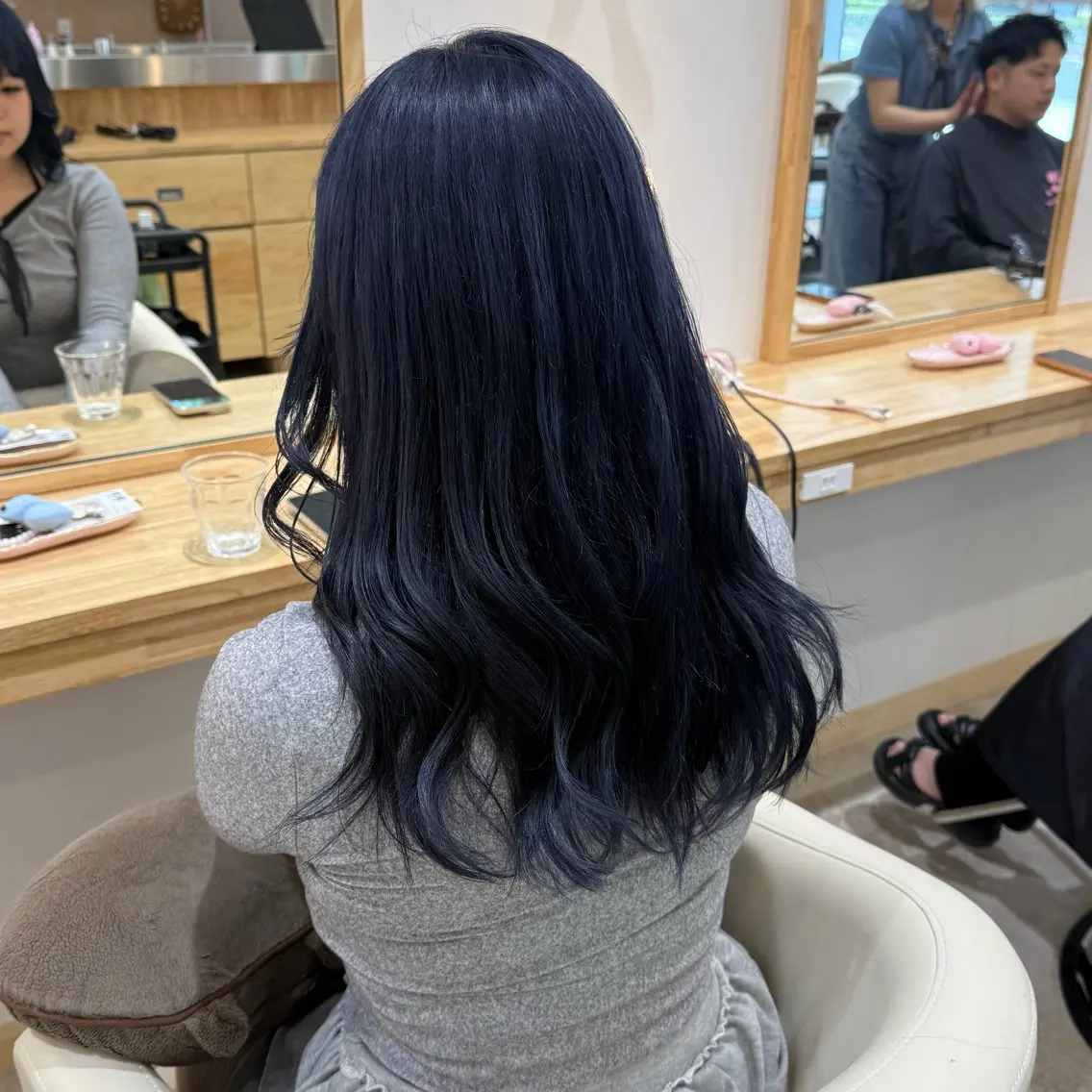 ロング カラー 柔らかいbeige ¦韓国¦🩰マユ🩰のヘアスタイル