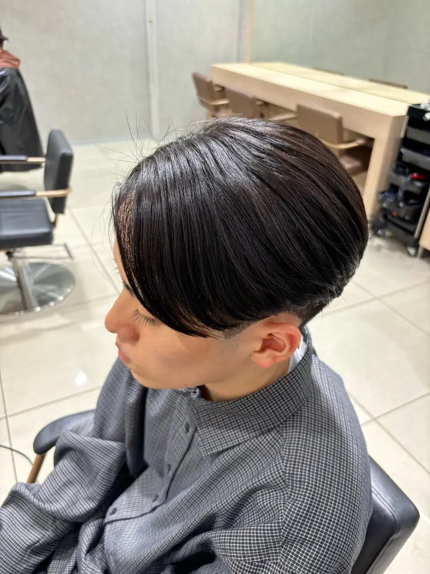 メンズ カット 縮毛矯正 トリートメント 💠メンズ縮毛矯正 /パーマ💠林慶太のヘアスタイル