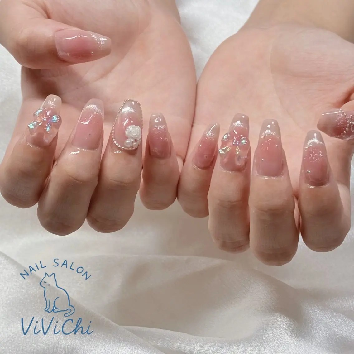 ネイル ハンドネイル ViViChi 梨帆のネイルデザイン