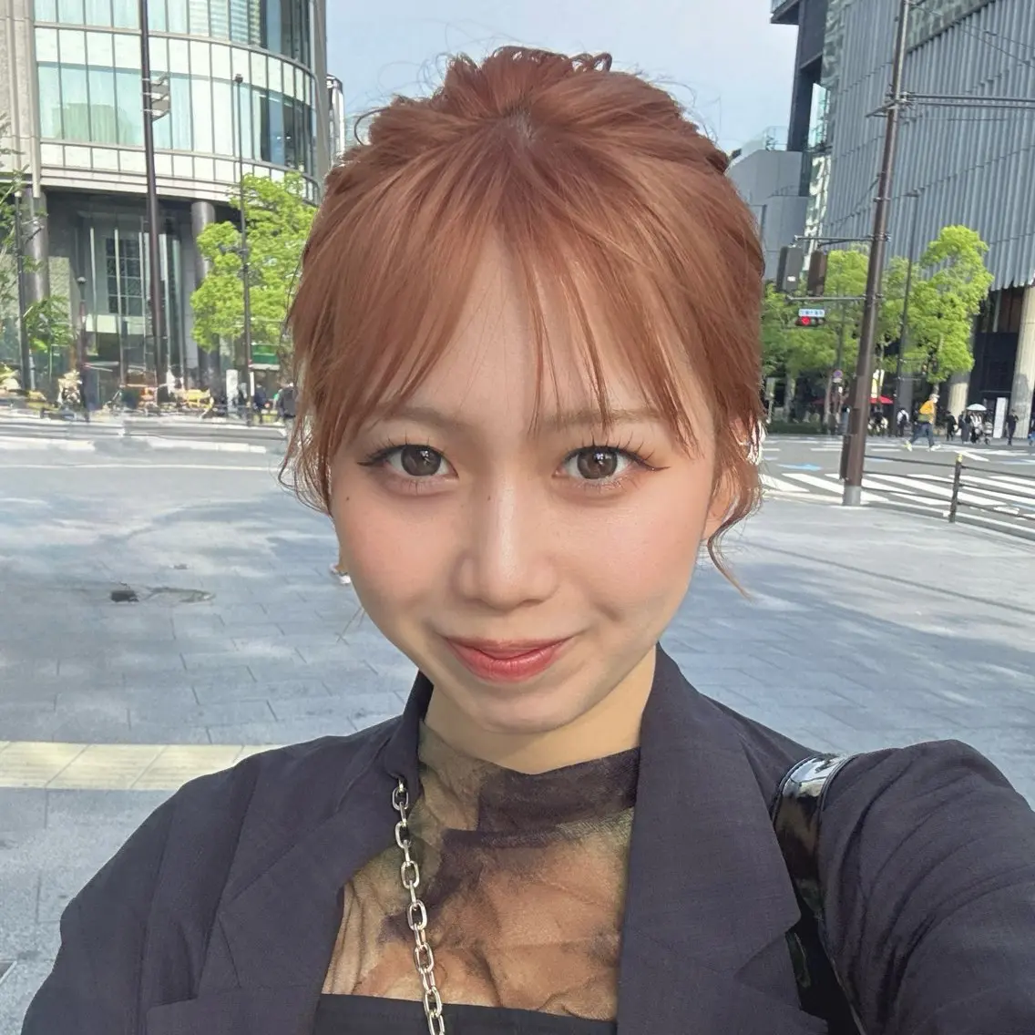 ミディアム カラー ブリーチ ケアブリーチ オレンジ カット ヘアカラー 🍎暖色🍊/ボブ/ ケアブリーチ/あいらのヘアスタイル