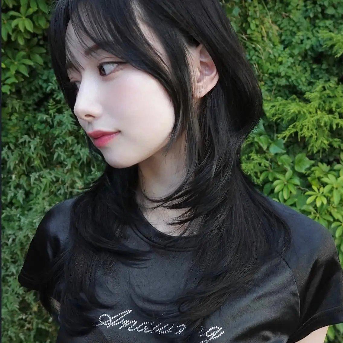 ミディアム くびれヘア 顔周りカット ハイレイヤー 韓国風ヘア レイヤーカット カット レイヤーカット/ きったん/ハイライトのヘアスタイル