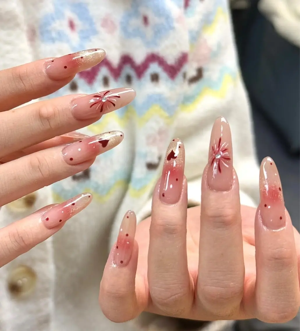 ネイル アートネイル オーロラネイル チークネイル 長さ出し フットネイル ハンドネイル Blossom nail_研修のネイルデザイン