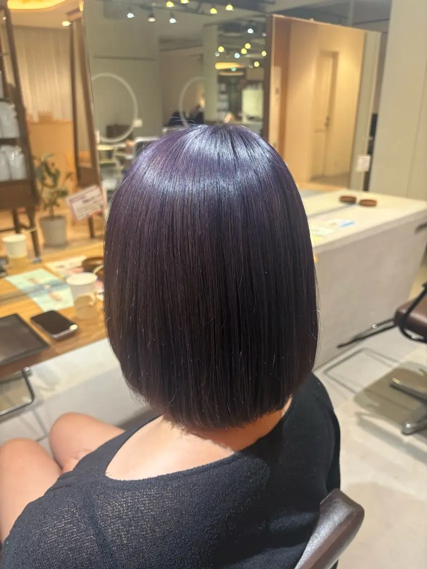 ショート ヘアカラー こすげ あさみのヘアスタイル