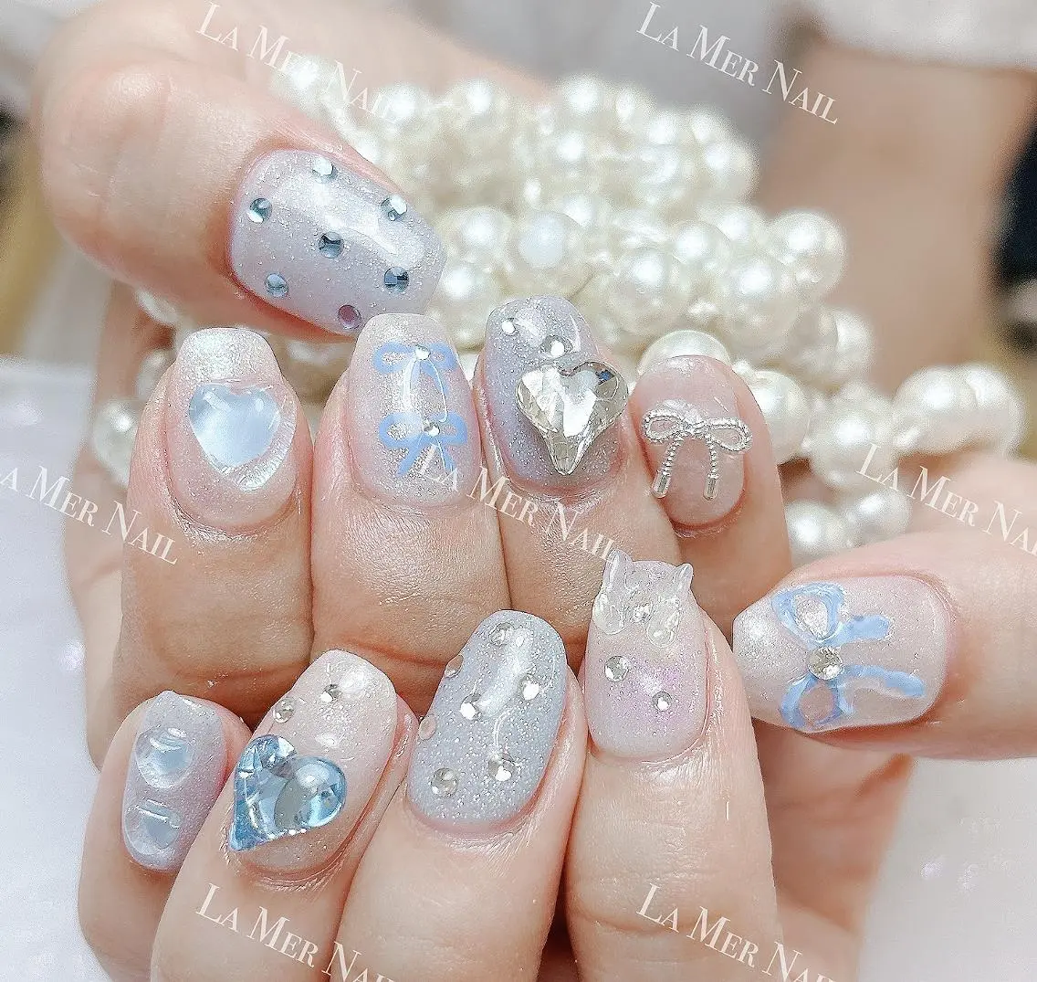ネイル 🌻 Momoko_のネイルデザイン