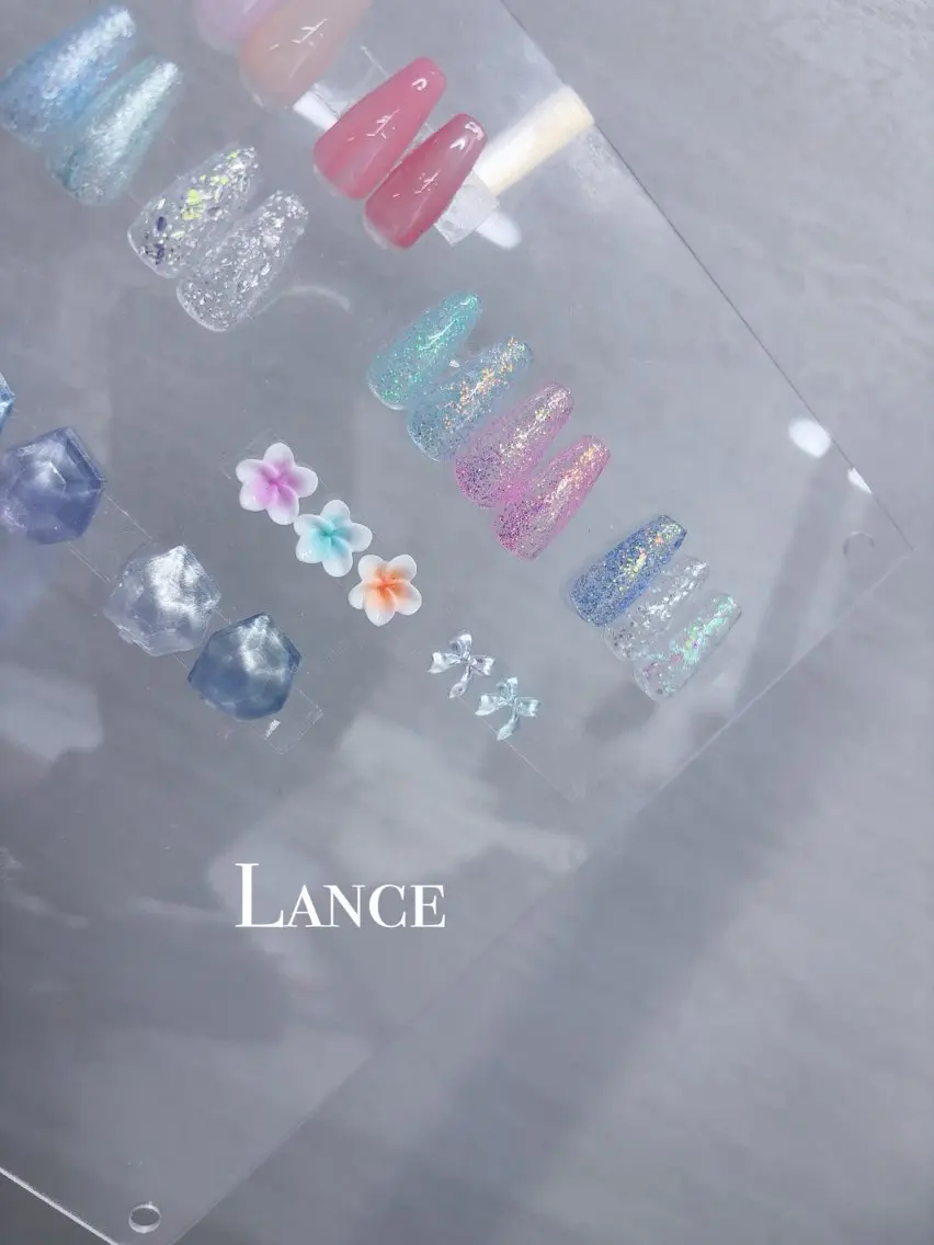 ネイル キラキラネイル 韓国ネイル ワンカラーネイル 夏ネイル ワンホンネイル ハンドネイル Lance nailのネイルデザイン