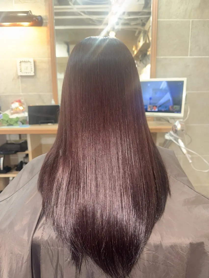 ロング ヘアカラー 🩷✨ひまり/ 艶艶カラー✨🩷のヘアスタイル