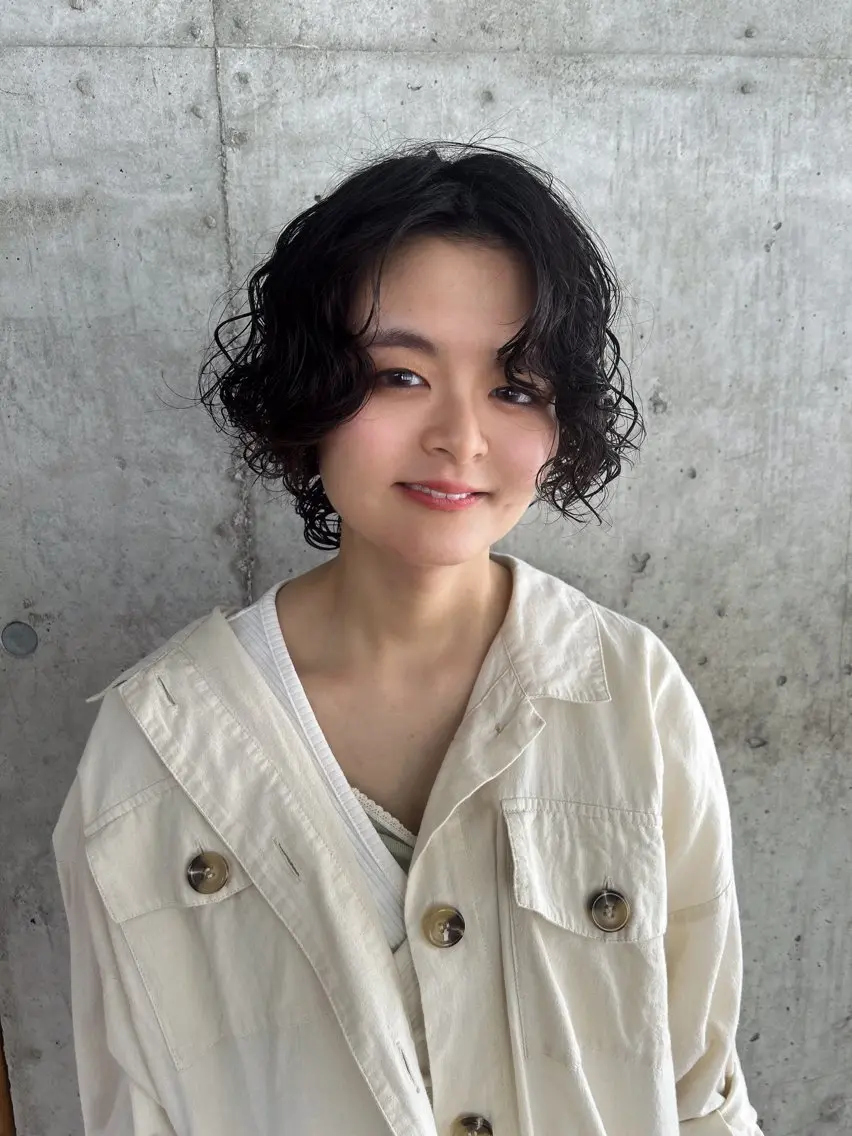 ミディアム パーマ カット パーマ トリートメント 🎨デザイン🥇 美髪・艶髪 日暮千敬のヘアスタイル