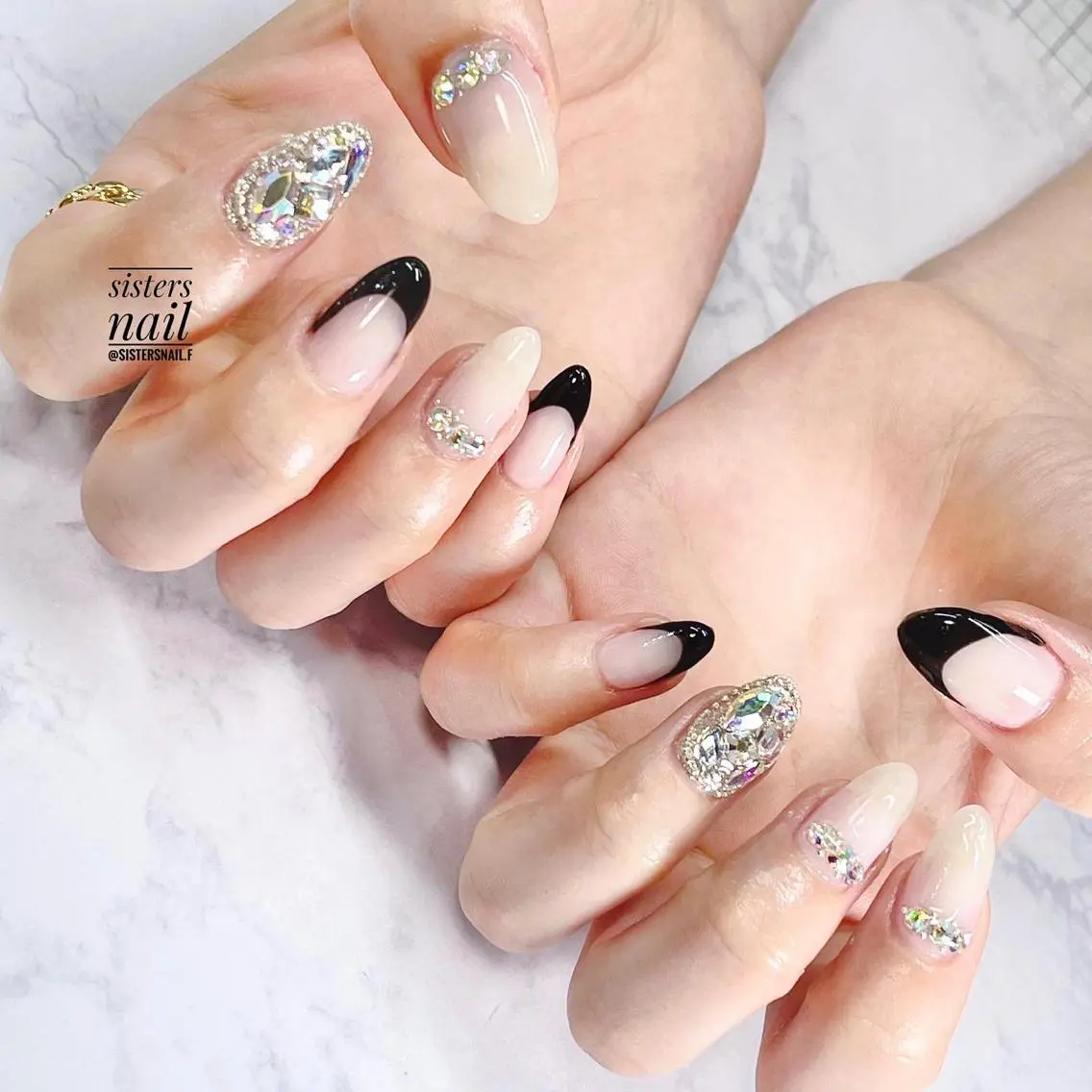 ネイル アートネイル フレンチネイル キラキラネイル 韓国ネイル 夏ネイル sisters nail.fのネイルデザイン