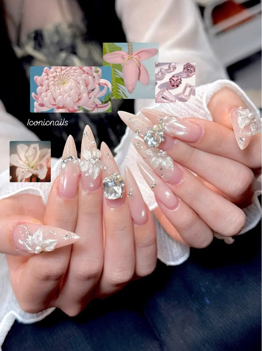 ネイル クリアネイル フラワーネイル ロングネイル 持ち込み ピンク Iconic Nailのネイルデザイン