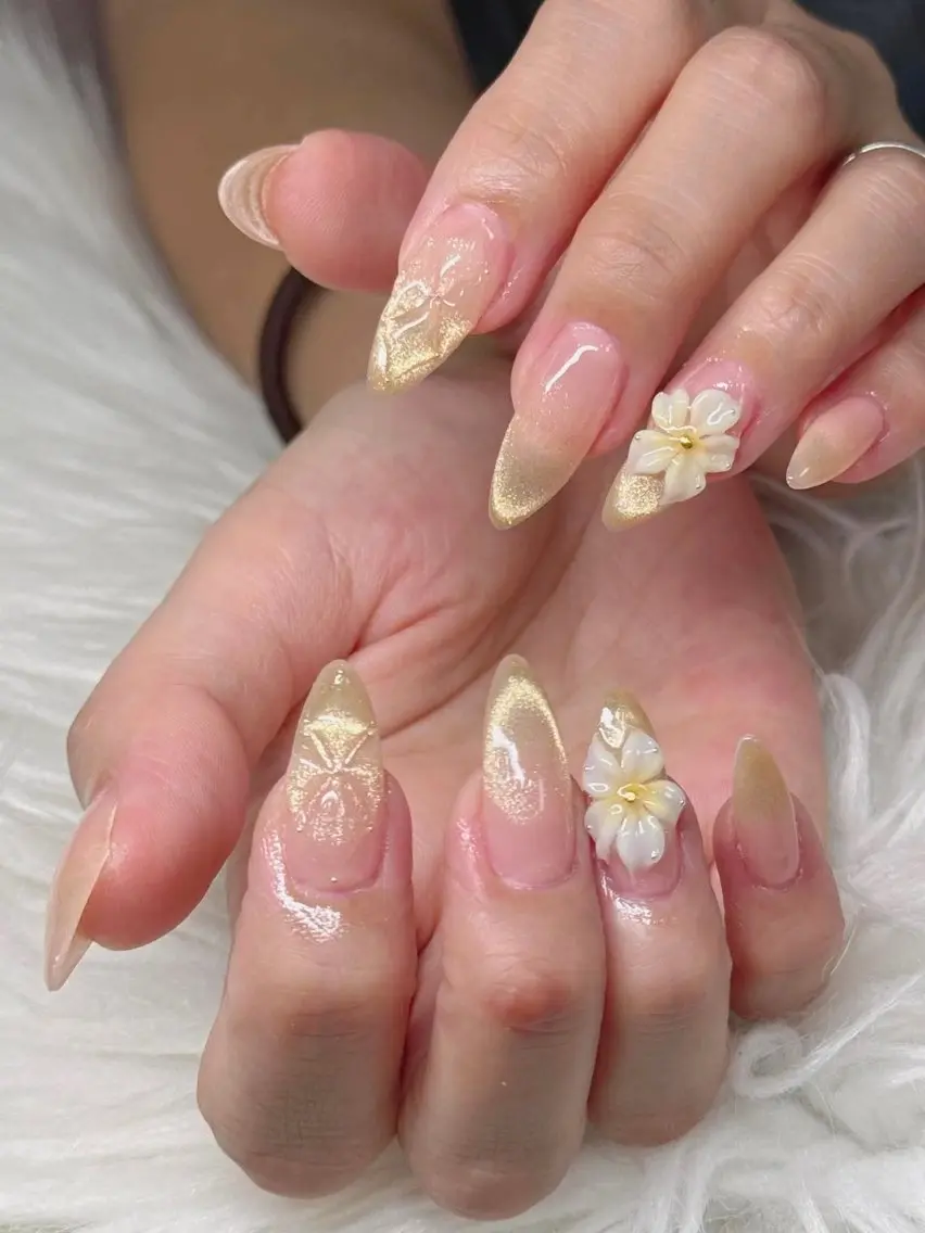 ネイル Lee Nailsのネイルデザイン