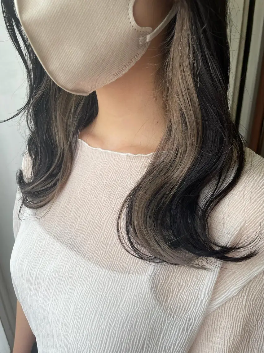 🌼NEWオープンクーポン 🌼イヤリングカラー（ブリーチ込み）+全体カラー+高濃度トリートメントの写真