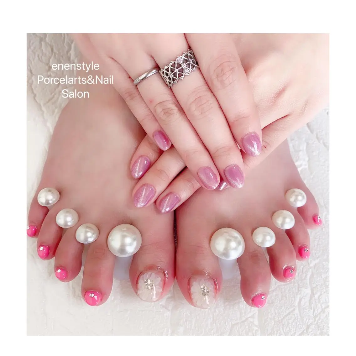 ミディアム ネイル ジェルネイル ニュアンスネイル オフィスネイル ワンカラーネイル パラジェル 🐾enen style 🐾のネイルデザイン