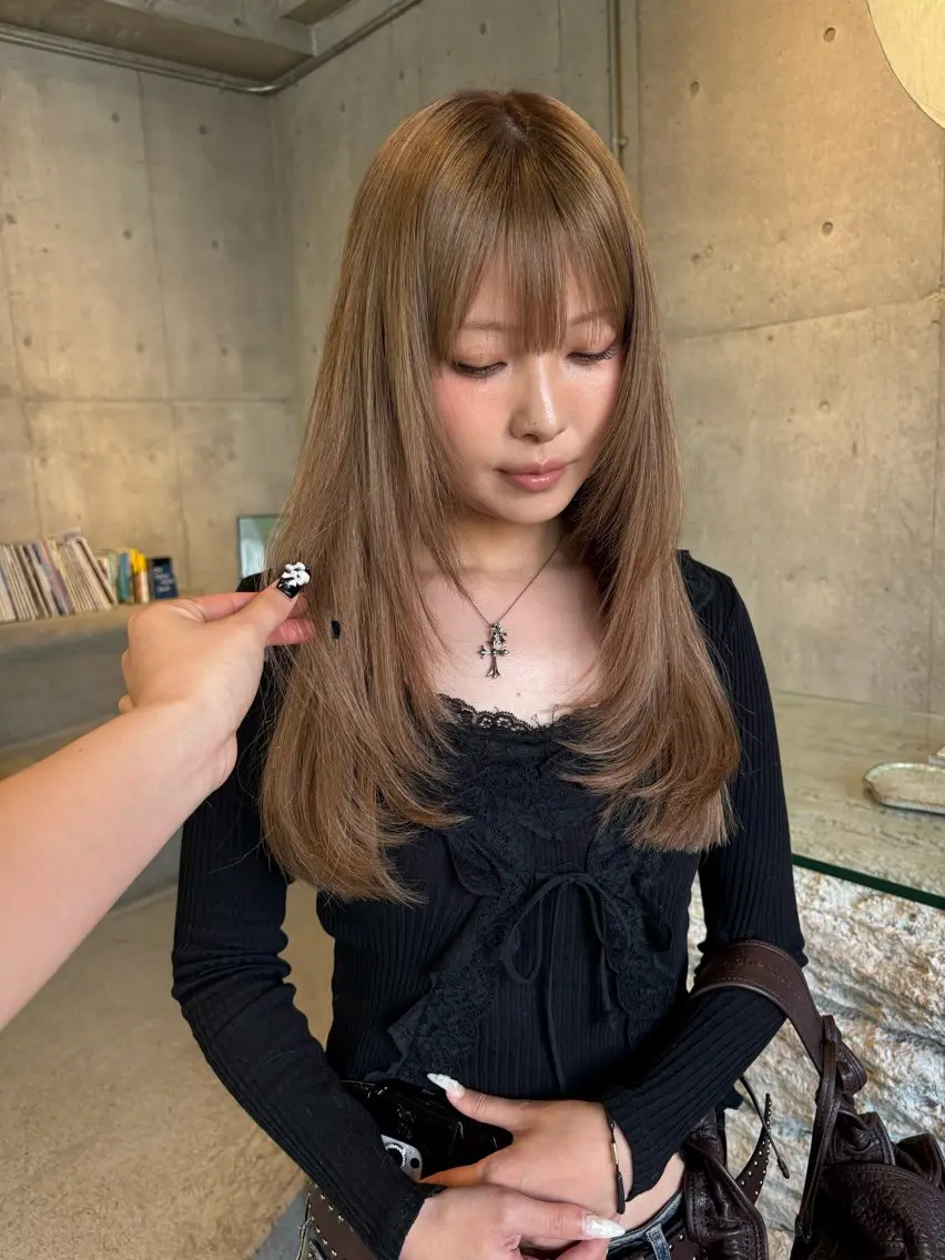 セミロング カラー レイヤーカット カット 福岡海外風レイヤー/ ゴトリのヘアスタイル