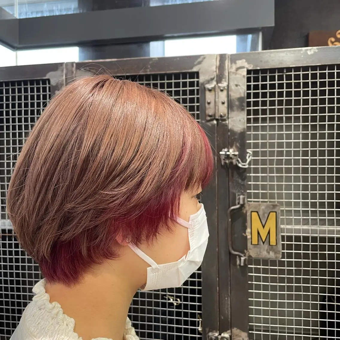 ショート カラー ミストバング  フェイスフレーミング 山本 琴乃🦭のヘアスタイル