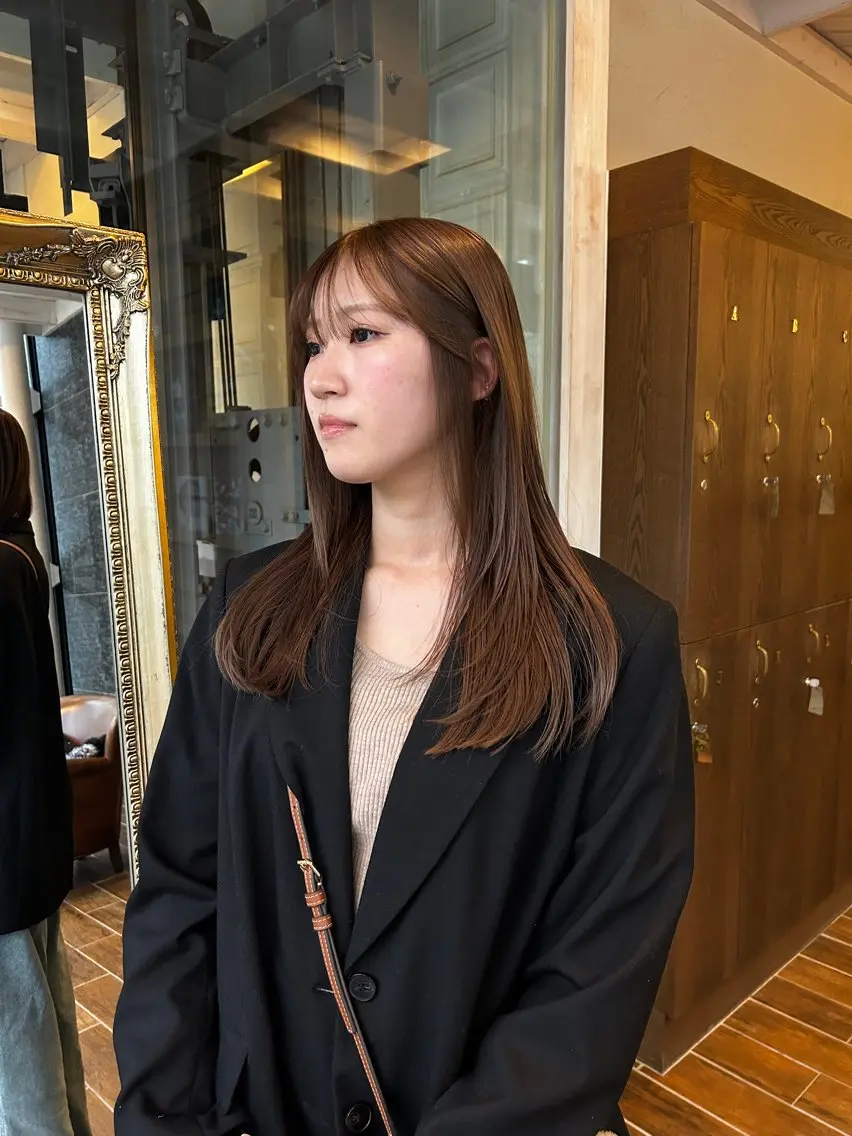 ロング カラー 髪質改善 西 優衣奈のヘアスタイル