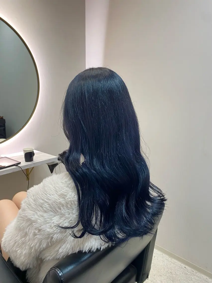 ロング カット 韓国🇰🇷艶髪 ケアカラーSHURIのヘアスタイル