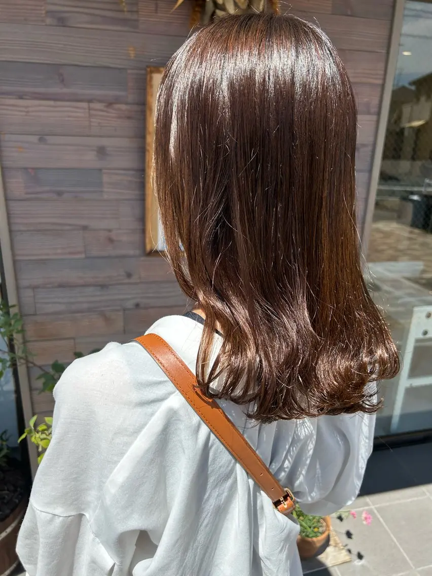 ミディアム ヘアカラー パーマ 高津 千慧のヘアスタイル