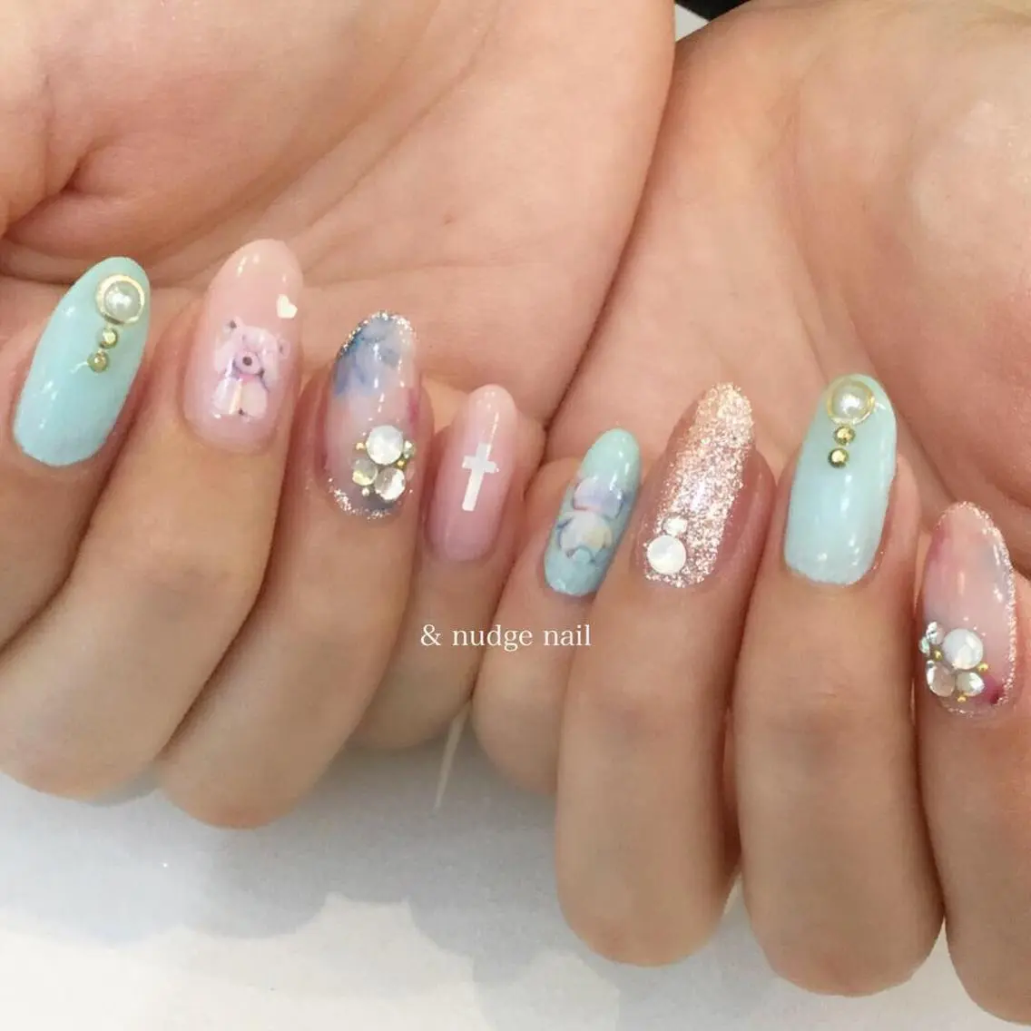 ネイル ハンドネイル &nudgenail 本多のネイルデザイン