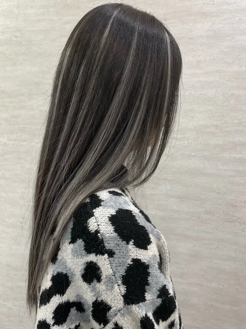 ロング シールエクステ エクステ カット ヘアカラー エクステ 透明感カラー/艶髪/ ハイトーン/栄/谷崎のヘアスタイル
