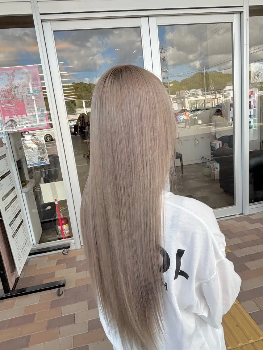 ロング カラー ヘアカラー 田中 沙也香のヘアスタイル