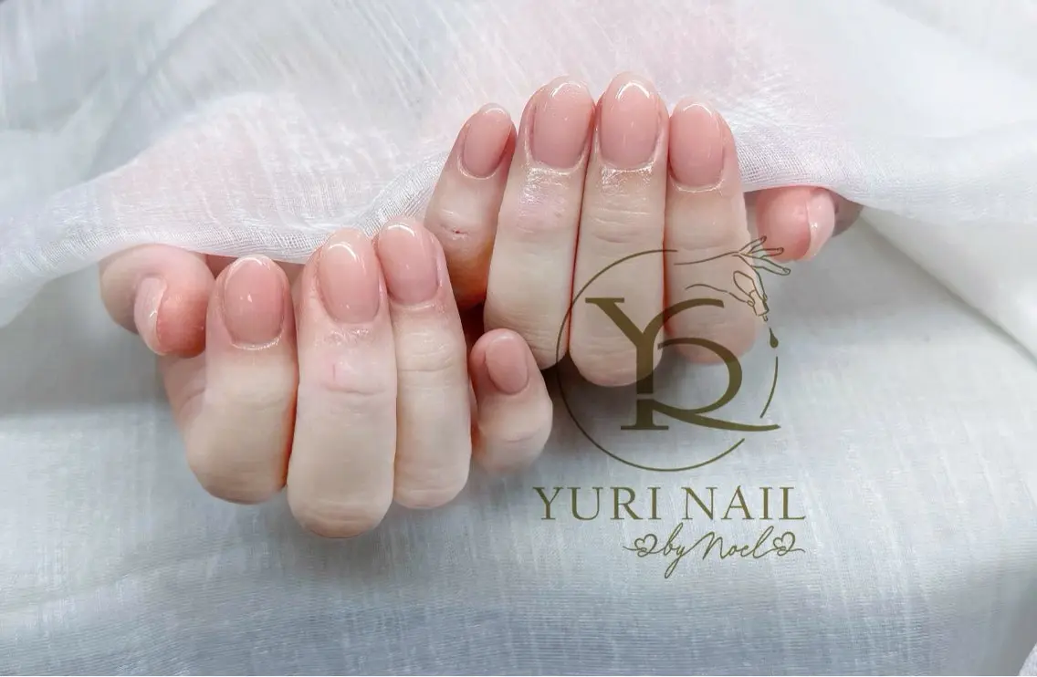 ネイル ハンドネイル フットネイル ハンドケア YURI Nail NARITAのネイルデザイン