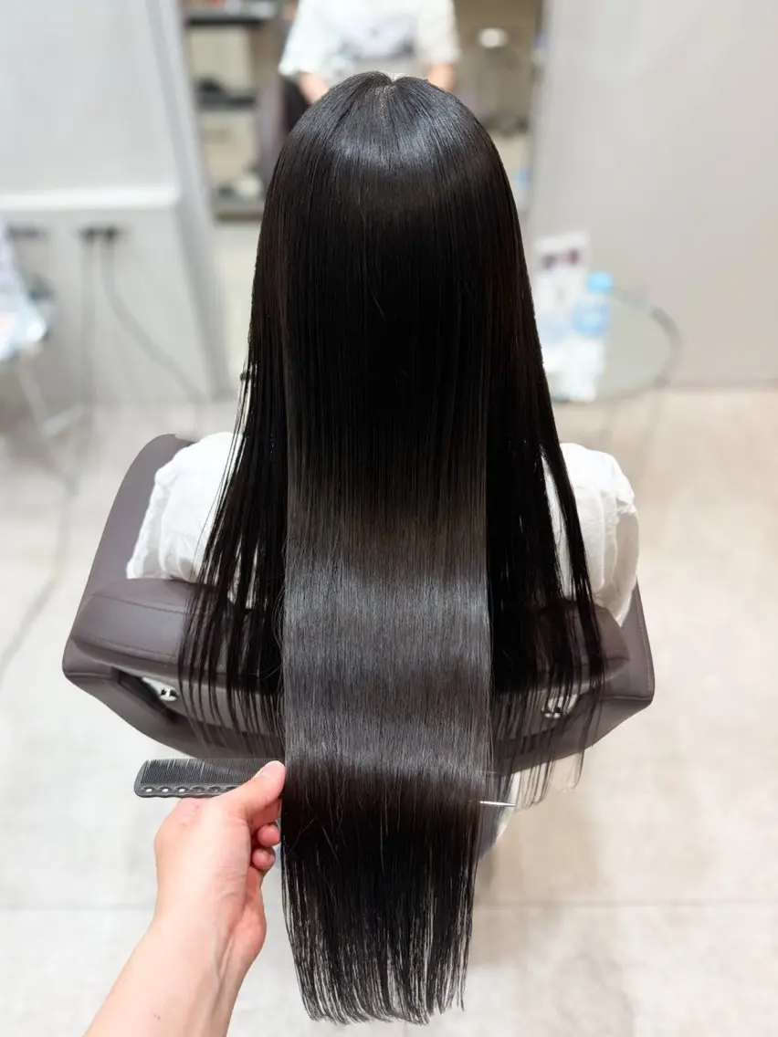 ロング カラー ヘアカラー 🍒透明感×艶カラー 🍒こなんのヘアスタイル