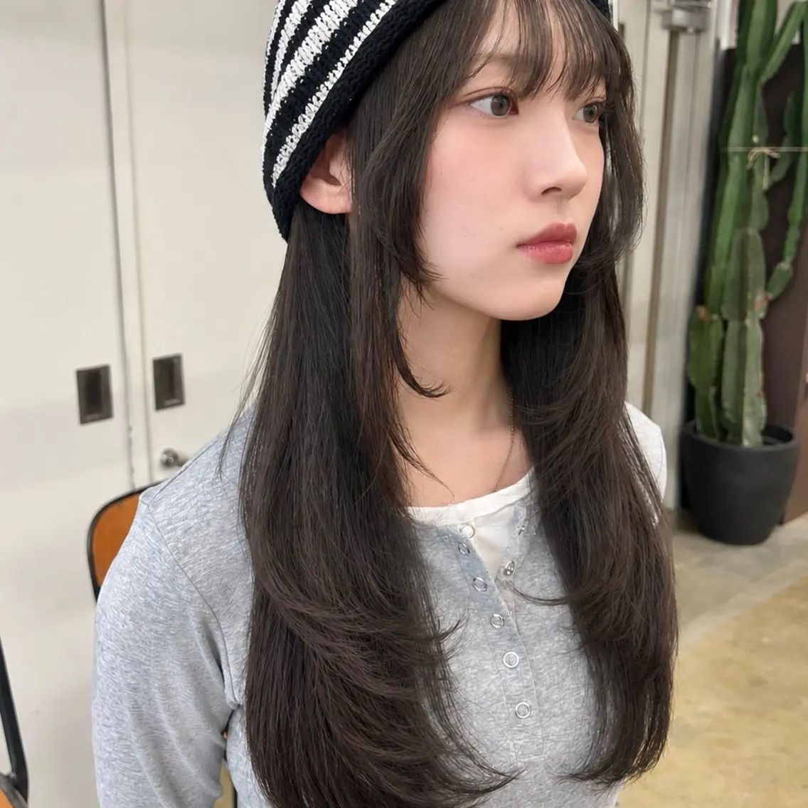 ロング カラー ハッシュカット レイヤーカット ロング カット ヘアカラー トリートメント 韓国レイヤー🇰🇷 メンズ 細江美紅のヘアスタイル