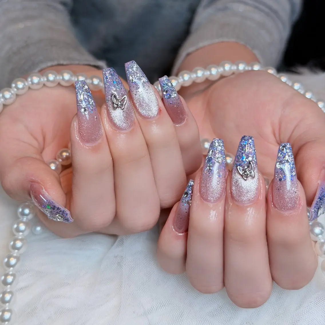 ネイル オーロラネイル ボルドー ブラウン 氷ネイル・うるうるネイル キラキラネイル ハンドネイル Julli NailStudioのネイルデザイン