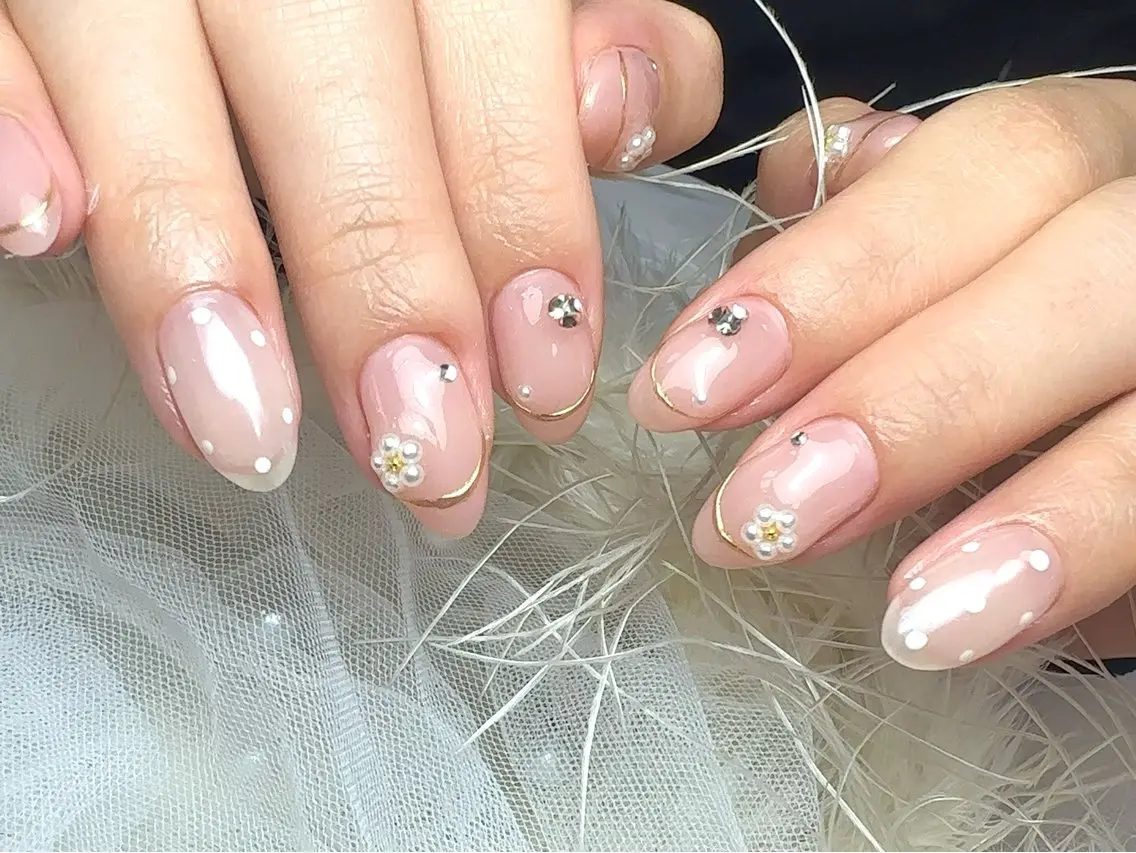 ネイル 成人式 長さ出し フットネイル フレンチネイル ジェルネイル ハンドネイル ハンドケア nail salon Feerieのネイルデザイン