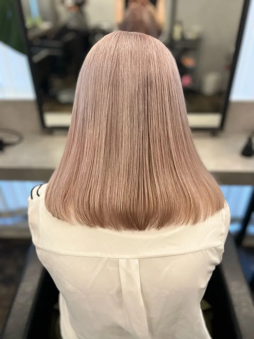 ミディアム カラー ベージュカラー ミルクティーベージュ ホワイトミルクティーベージュ カット ヘアカラー 透明感カラー特化🫧 🦋栗原🦋のヘアスタイル