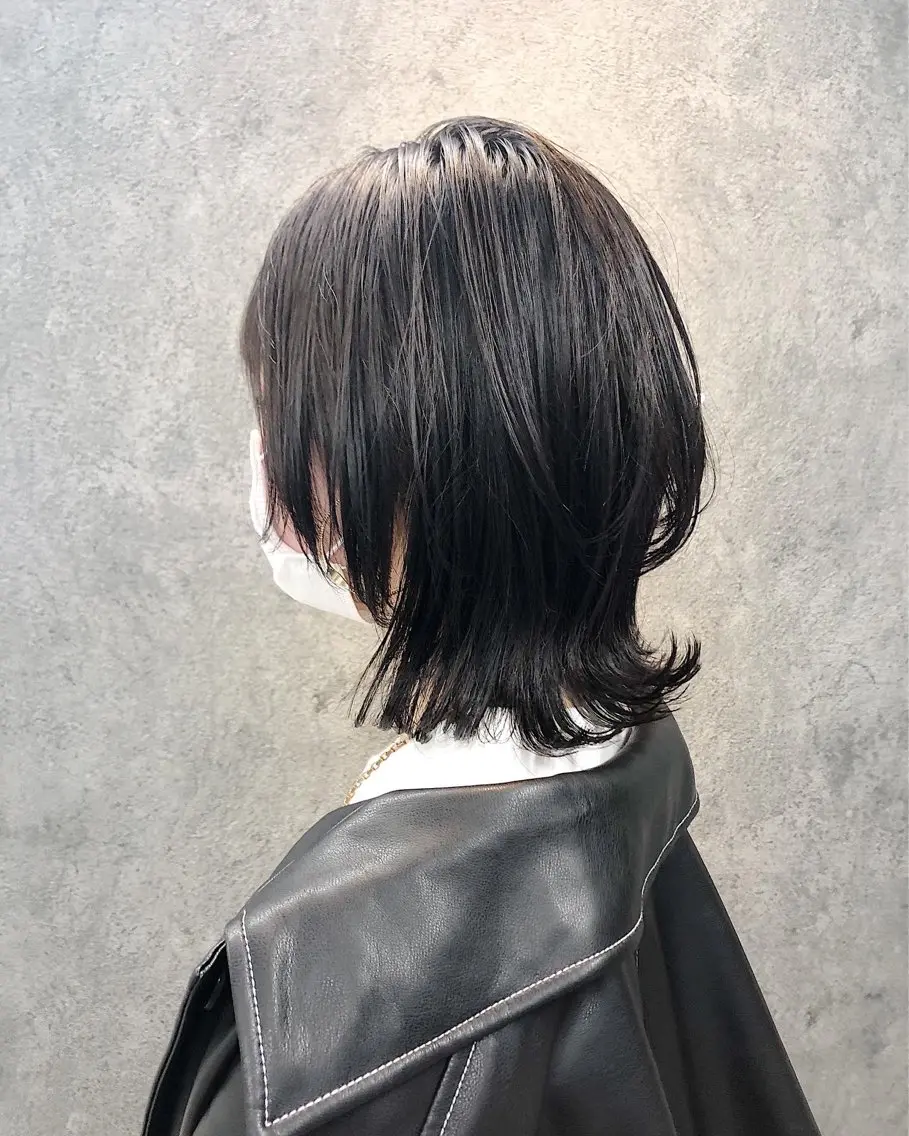 ミディアム レイヤーカット ウルフカット ウルフレイヤー カット トリートメント 所渉/韓国レイヤー /ウルフカットのヘアスタイル
