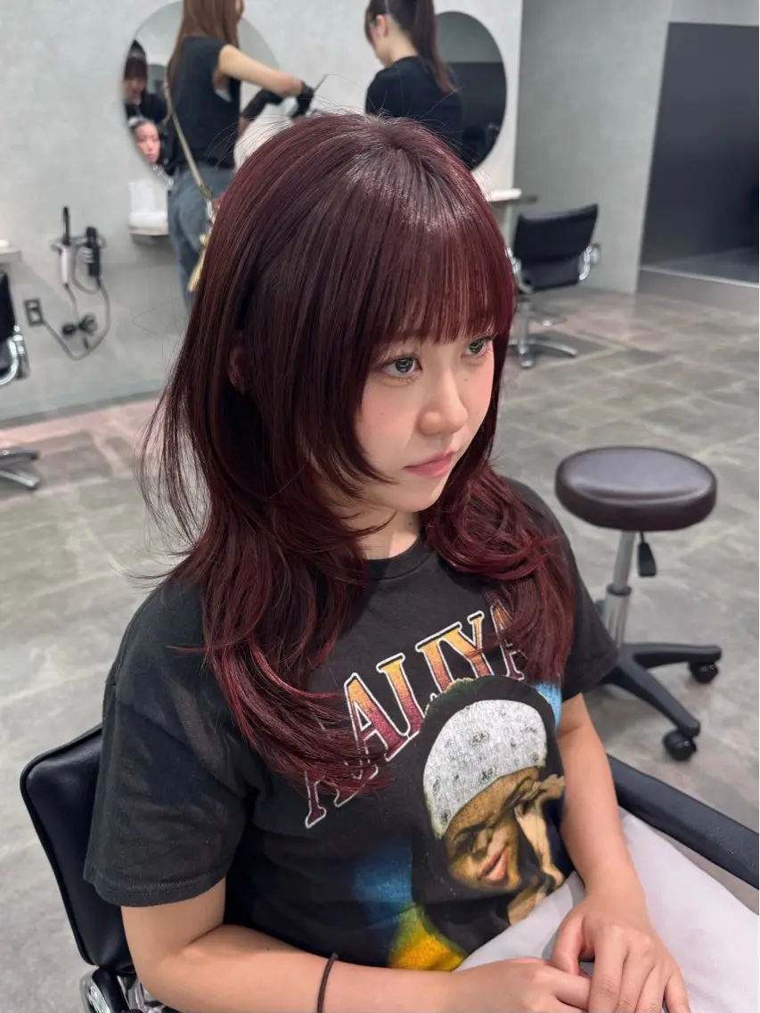 セミロング カラー ベージュカラー ブリーチ ブリーチなしカラー 韓国風ヘア レイヤーカット カット ヘアカラー トリートメント 韓国レイヤーカット /千葉/shimonのヘアスタイル