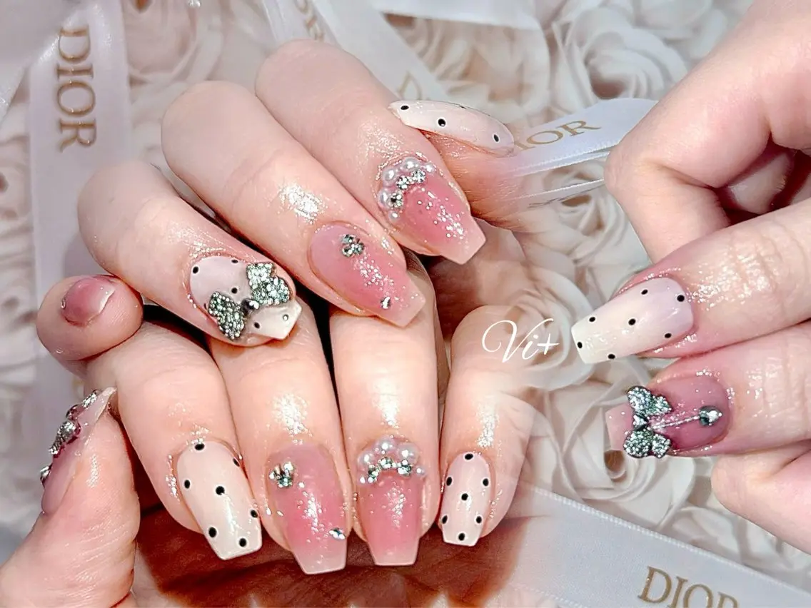 ネイル ハンドネイル ✨Nailsalon Vi+✨のネイルデザイン