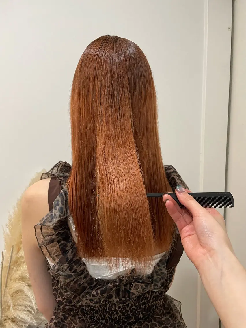 カラー 村井 あこのヘアスタイル