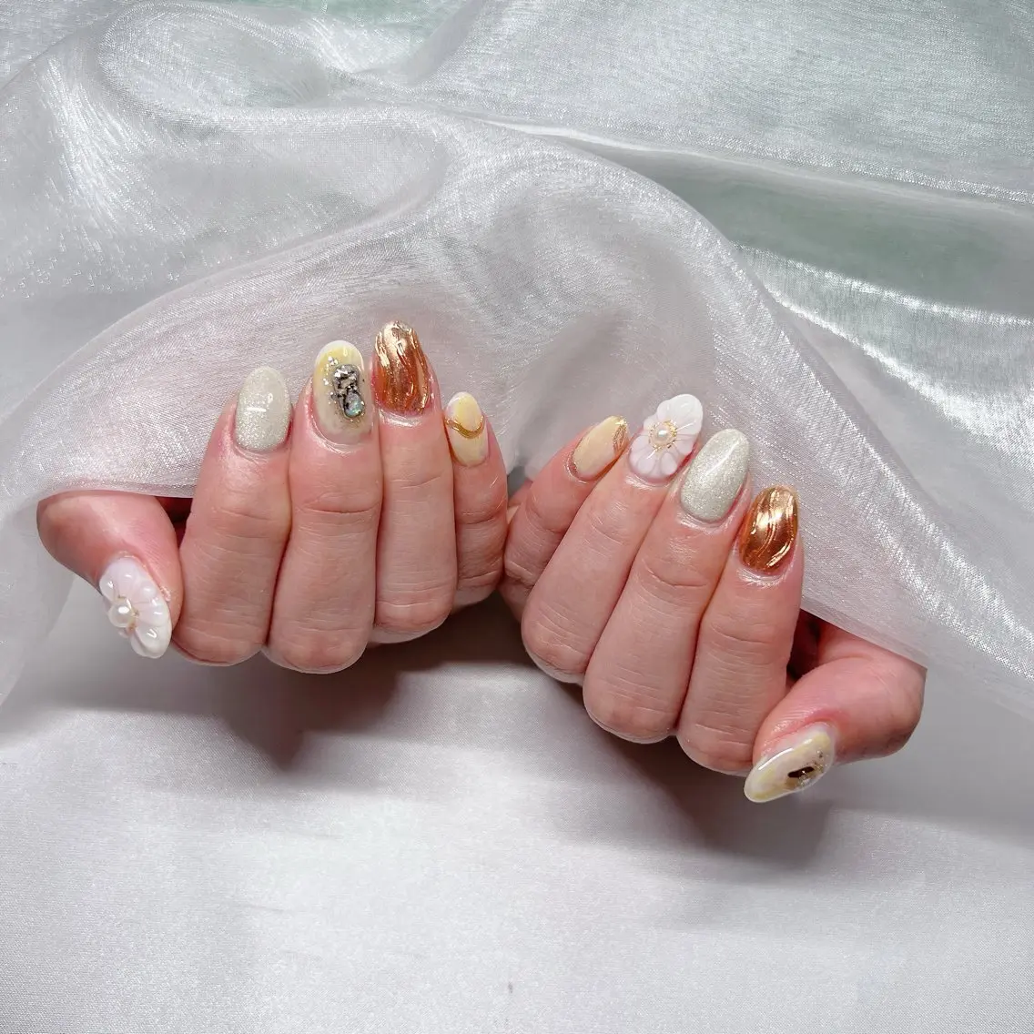 ネイル ジェルネイル 韓国ネイル ラメ(グリッター) マグネットネイル ミラーネイル ハンドネイル nail salon Rewardのネイルデザイン
