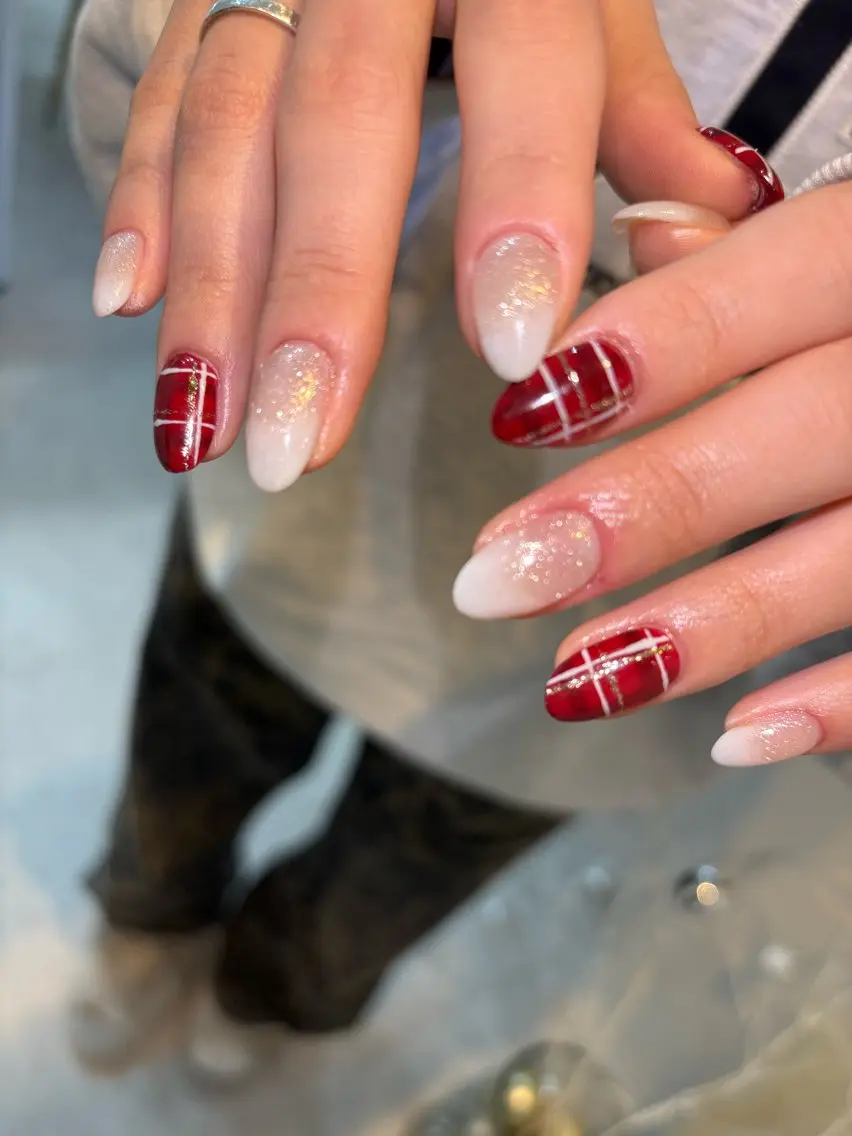 ネイル グラデーション ラメ(グリッター) nué nail 【halu】のネイルデザイン