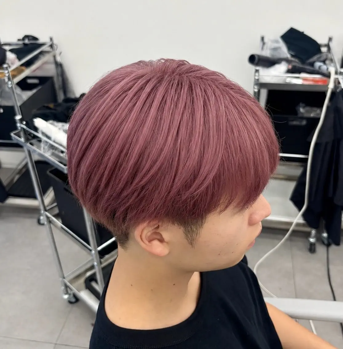 カラー メンズ ヘアカラー ブリーチ/ハイトーン 🤍そな🤍のヘアスタイル