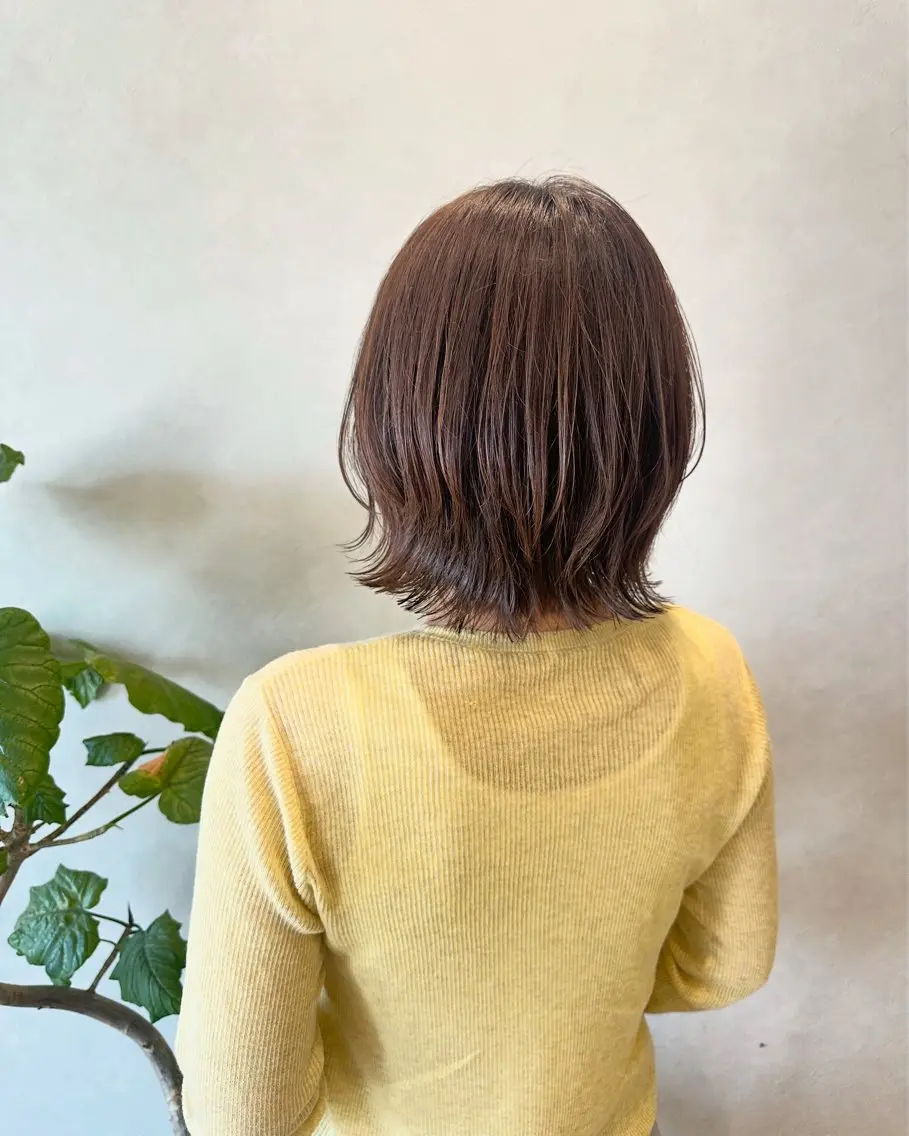ミディアム ボブ レイヤーカット 外ハネヘア カット ヘアカラー トリートメント sugiyama noaのヘアスタイル