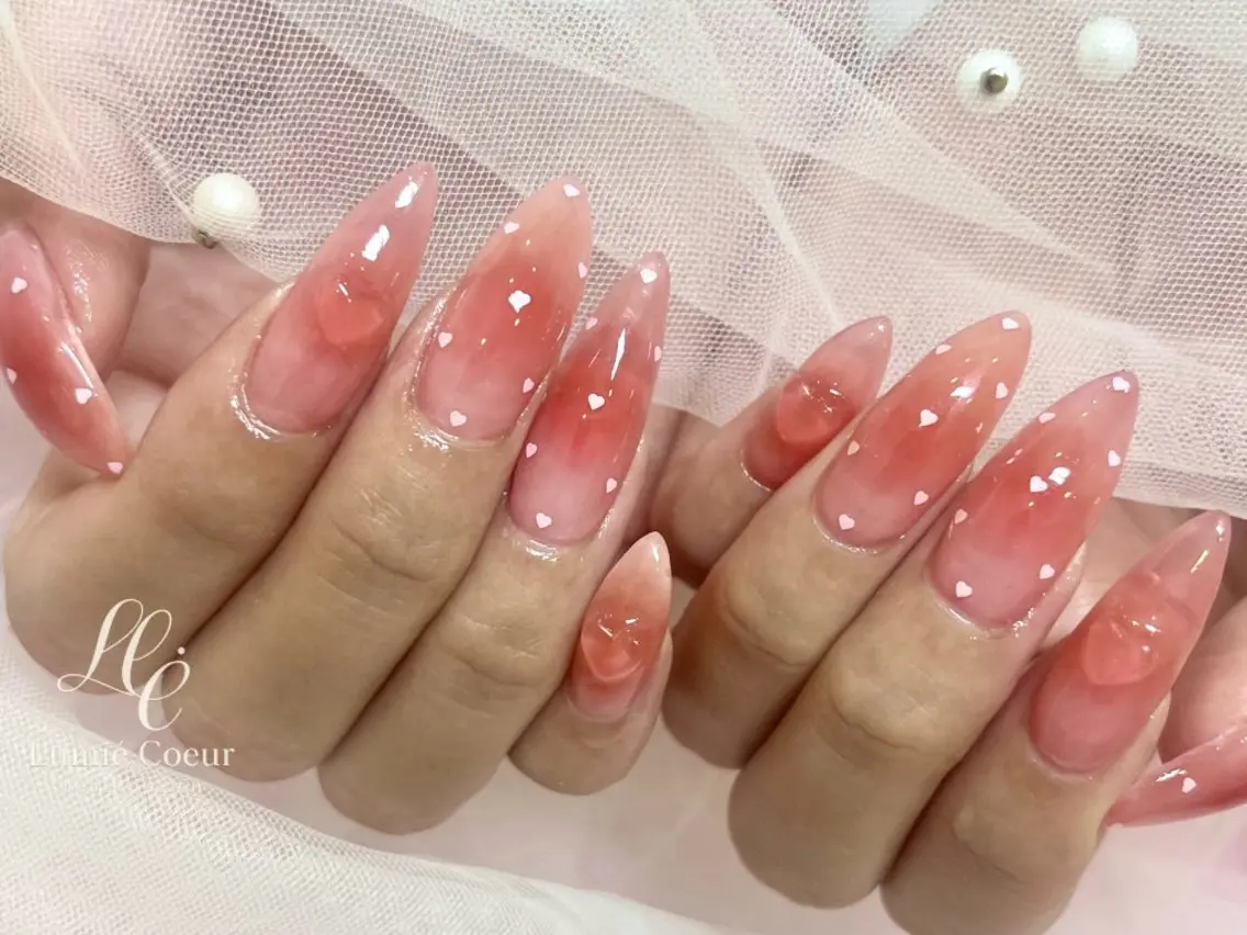 ネイル チークネイル ハンドネイル LumiéCoeur Nanaeのネイルデザイン