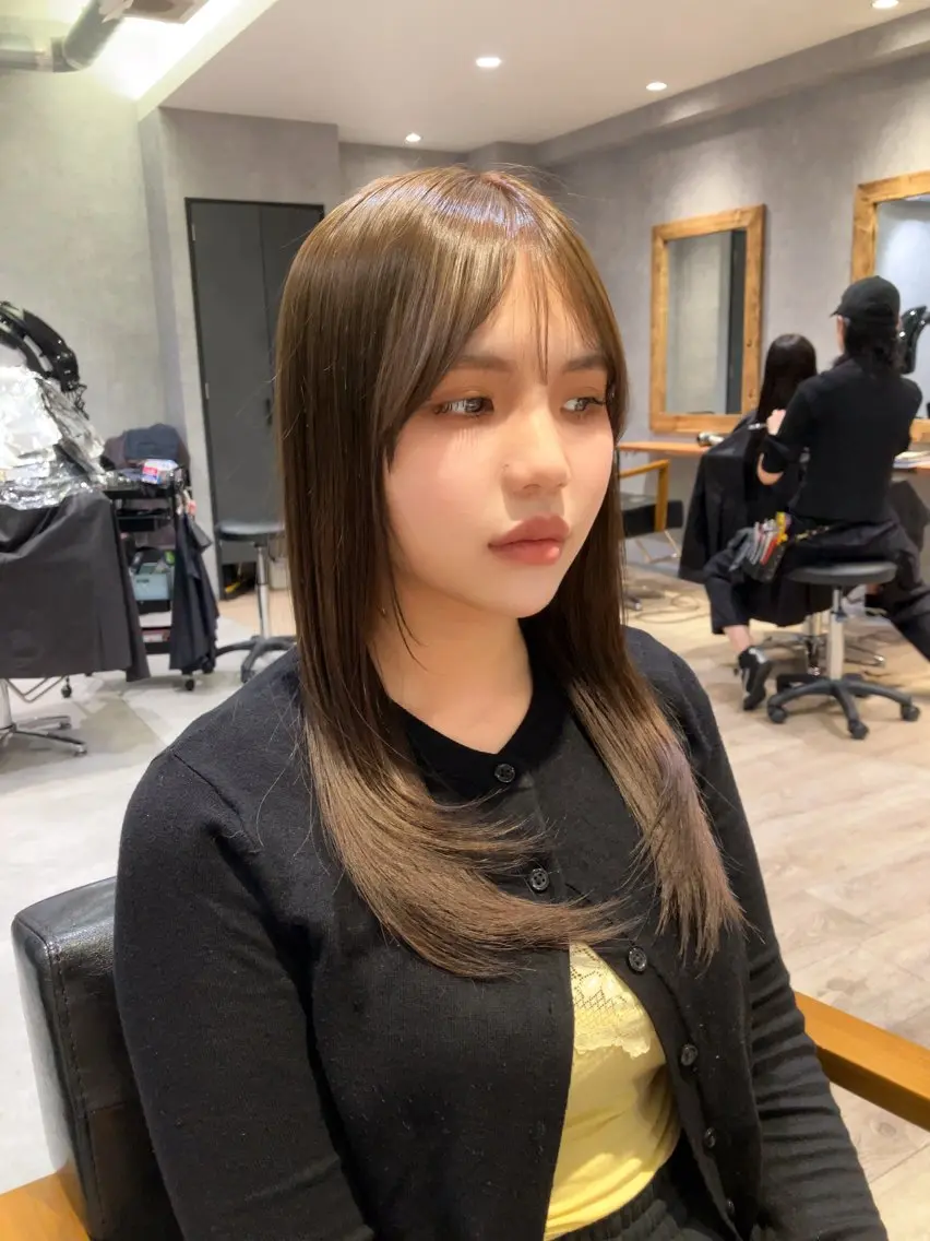 ロング カラー ヘアカラー moyu 🌷のヘアスタイル