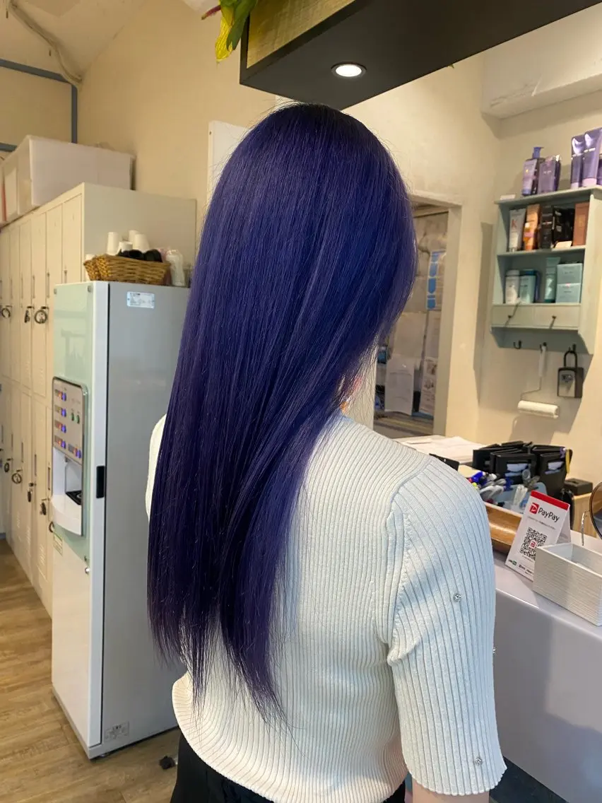 ロング カラー パープルカラー カット ヘアカラー トリートメント N°+aero 😊れいか😊のヘアスタイル