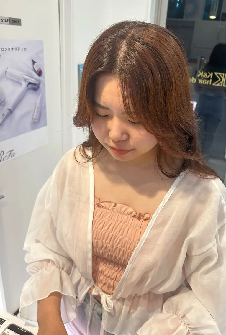 ロング カラー ブリーチ ブリーチなしカラー オレンジ 横山 香音のヘアスタイル